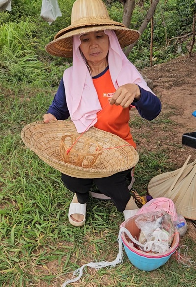 Chapeaux en feuille de palmier