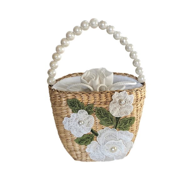 Petit panier en jacinthe d’eau
