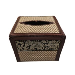 Boîte à mouchoirs en roseau